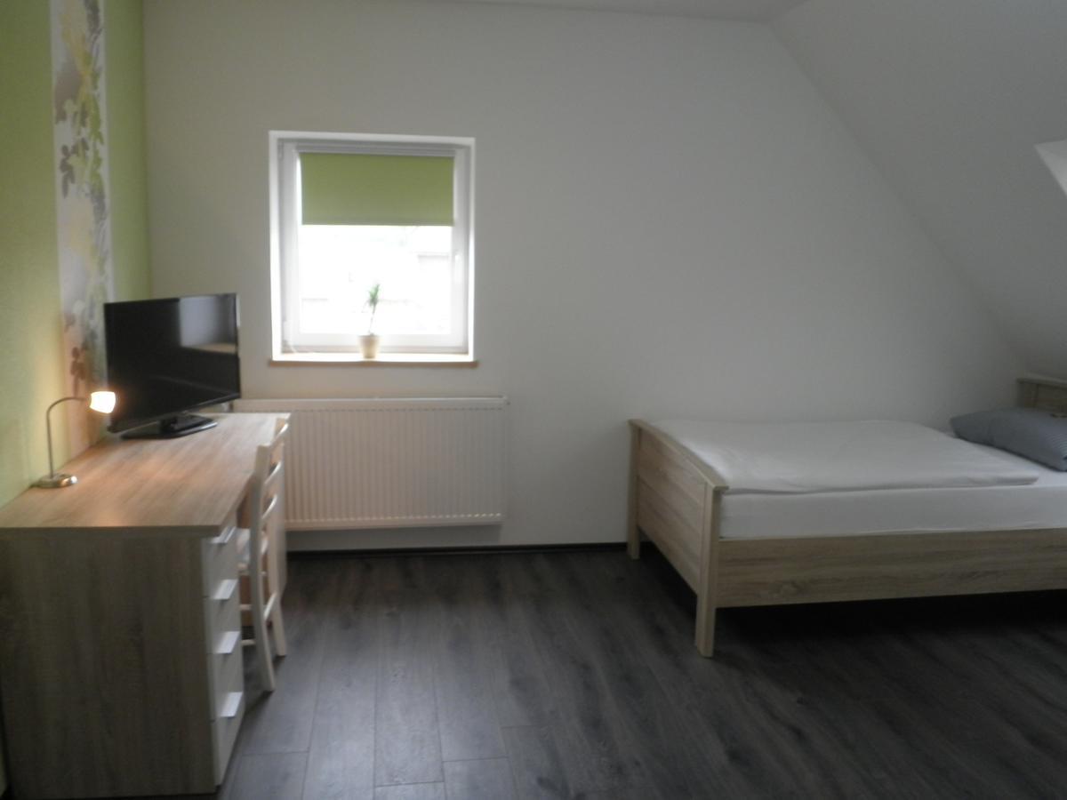 Bennetts Restaurant Und Hotel Wittingen Bilik gambar